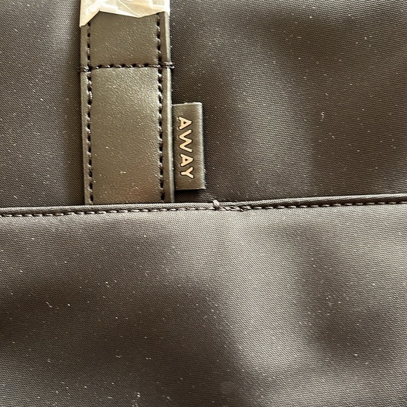 AWAY The Everywhere Bag - Black Nylon Leather Personal Item Travel Duffle Bag - Picture 5 of 10